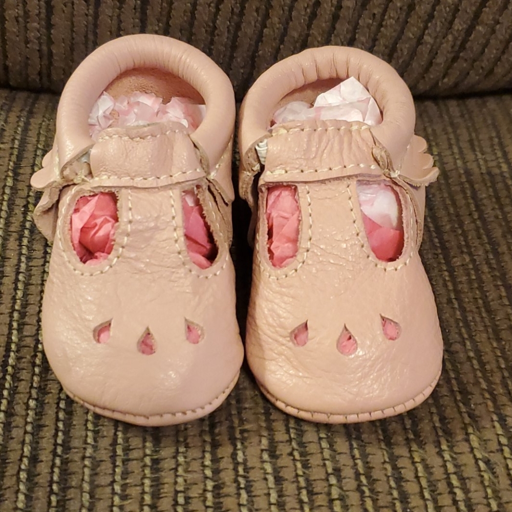 Baby leather slippers